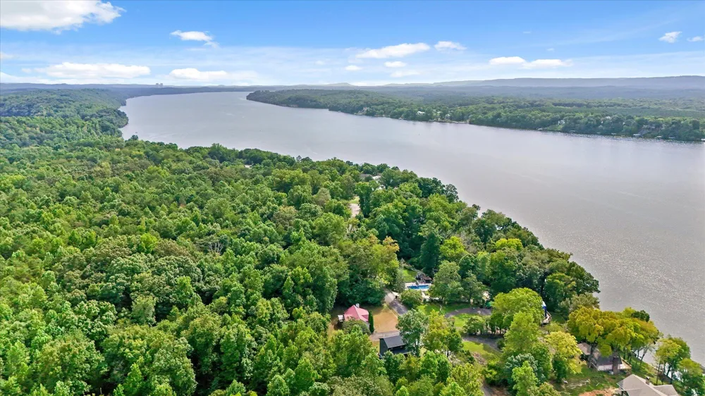 14319 Bluffview Drive Birchwood, TN 37308