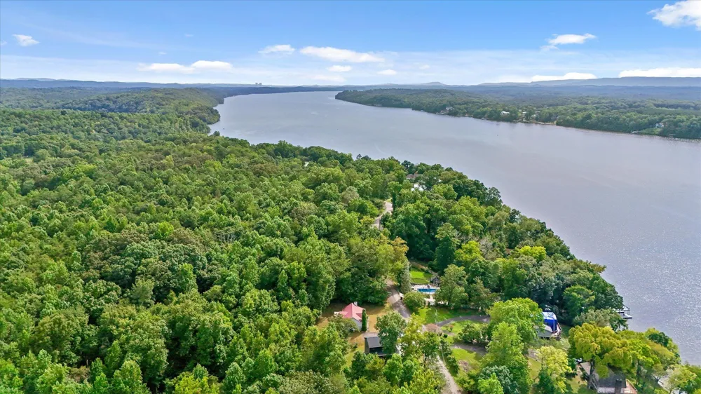 14319 Bluffview Drive Birchwood, TN 37308