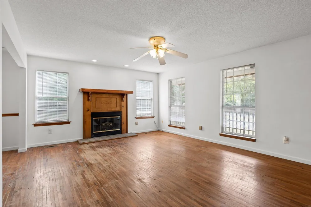14319 Bluffview Drive Birchwood, TN 37308
