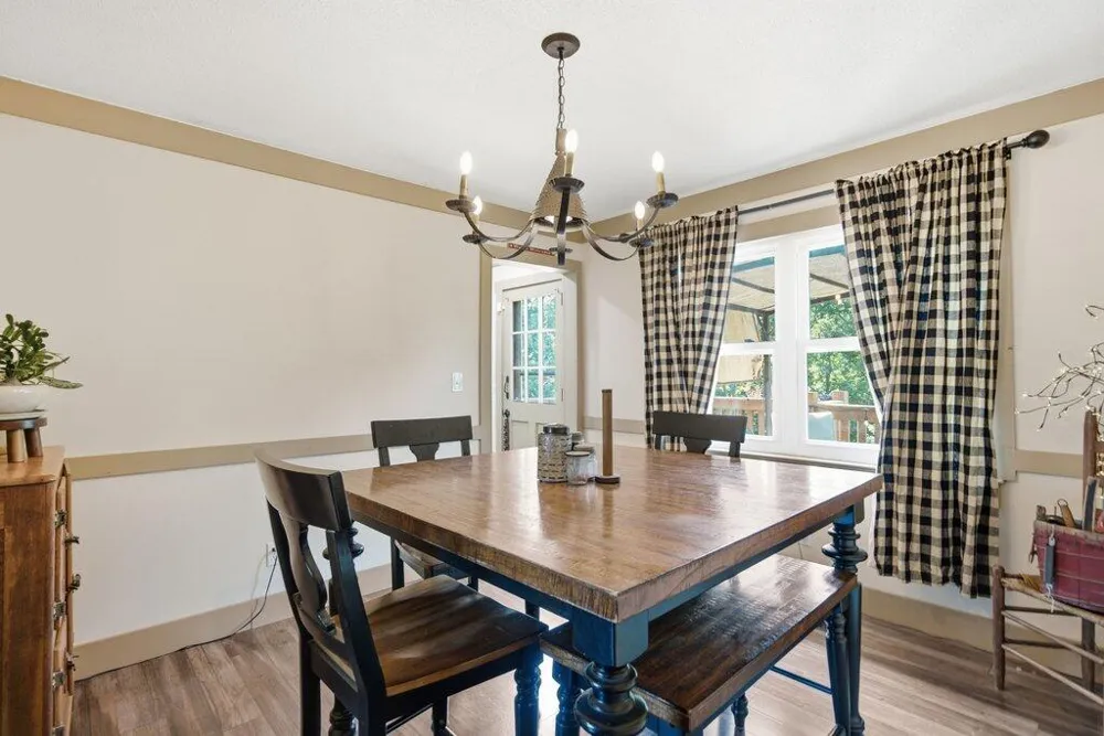 1718 Lake Wood Circle Hixson, TN 37343