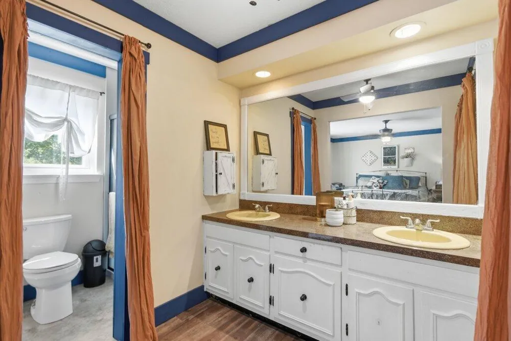 1718 Lake Wood Circle Hixson, TN 37343