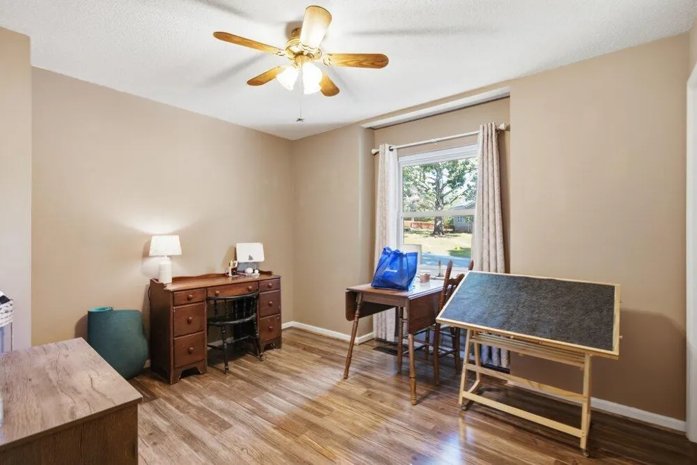 1718 Lake Wood Circle Hixson, TN 37343
