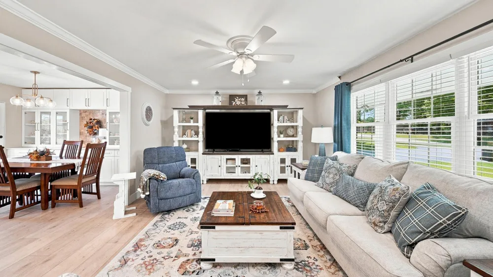 262 W Reed Road LaFayette, GA 30728
