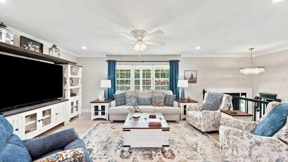262 W Reed Road LaFayette, GA 30728