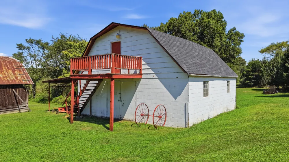 262 W Reed Road LaFayette, GA 30728