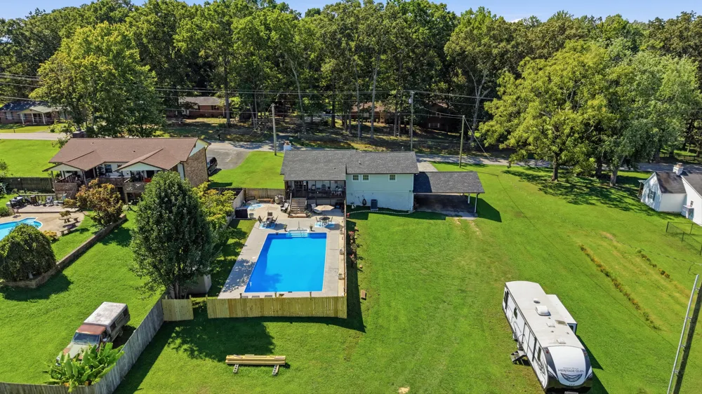 262 W Reed Road LaFayette, GA 30728