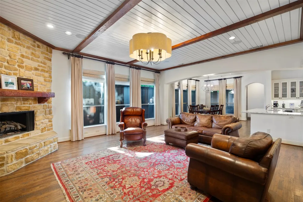 5436 Longview Street Dallas, TX 75206