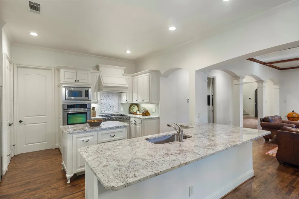 5436 Longview Street Dallas, TX 75206