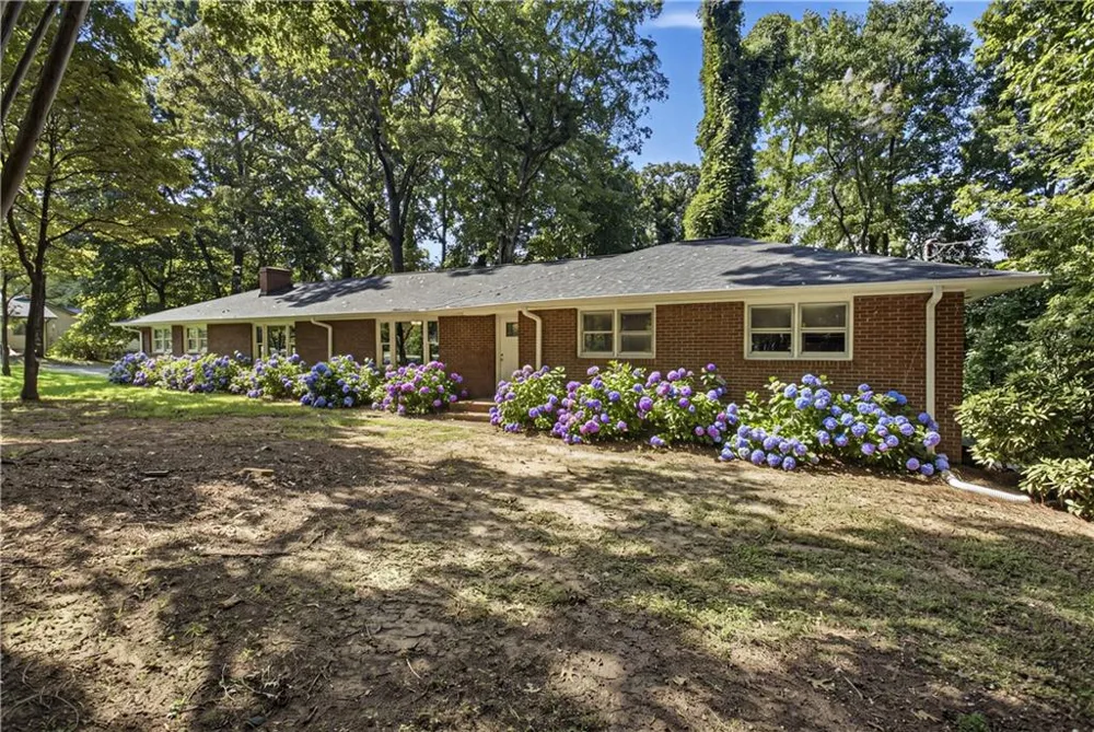 187 Hilltop Street Cleveland, GA 30528