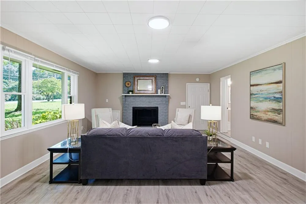 187 Hilltop Street Cleveland, GA 30528