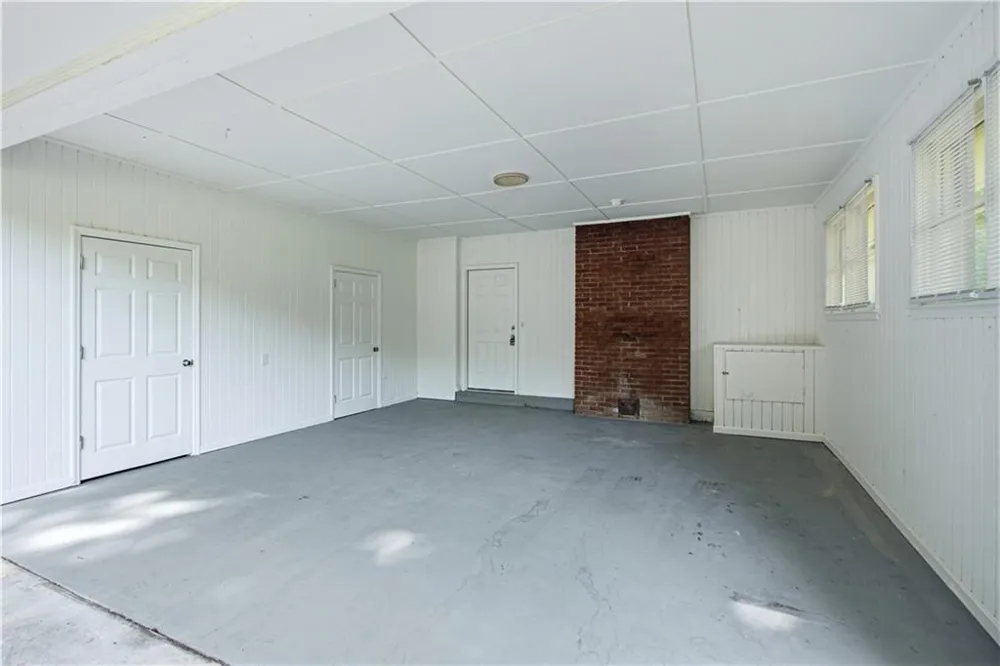 187 Hilltop Street Cleveland, GA 30528
