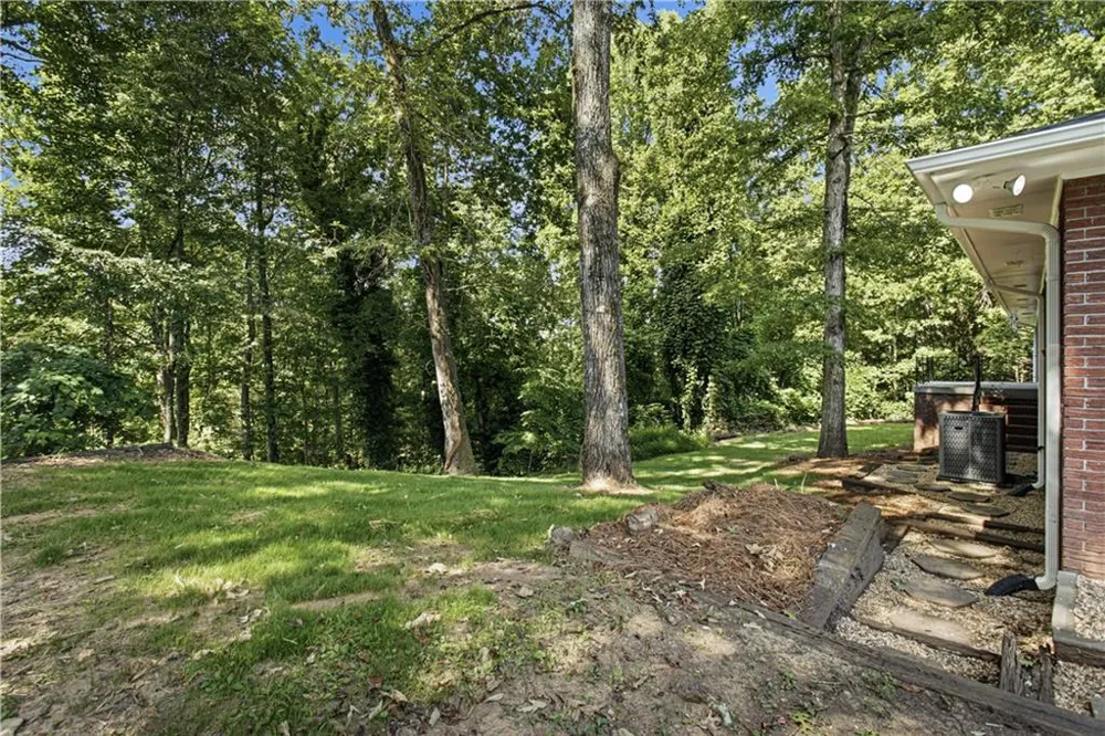187 Hilltop Street Cleveland, GA 30528
