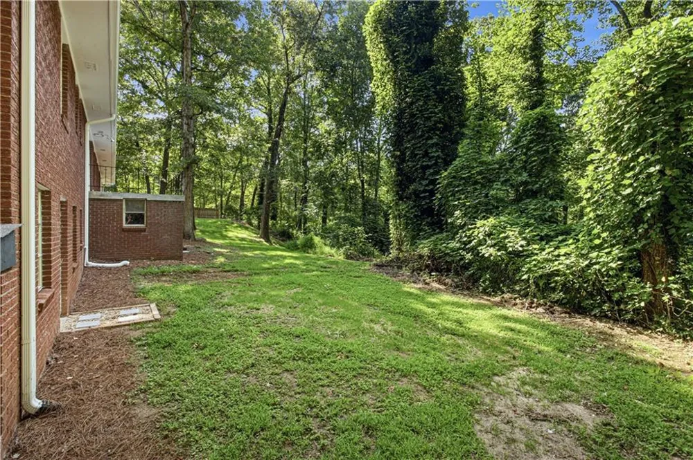 187 Hilltop Street Cleveland, GA 30528