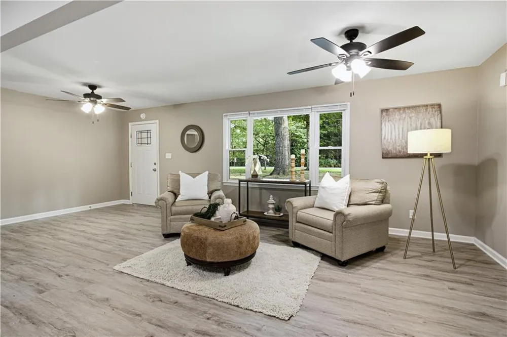187 Hilltop Street Cleveland, GA 30528