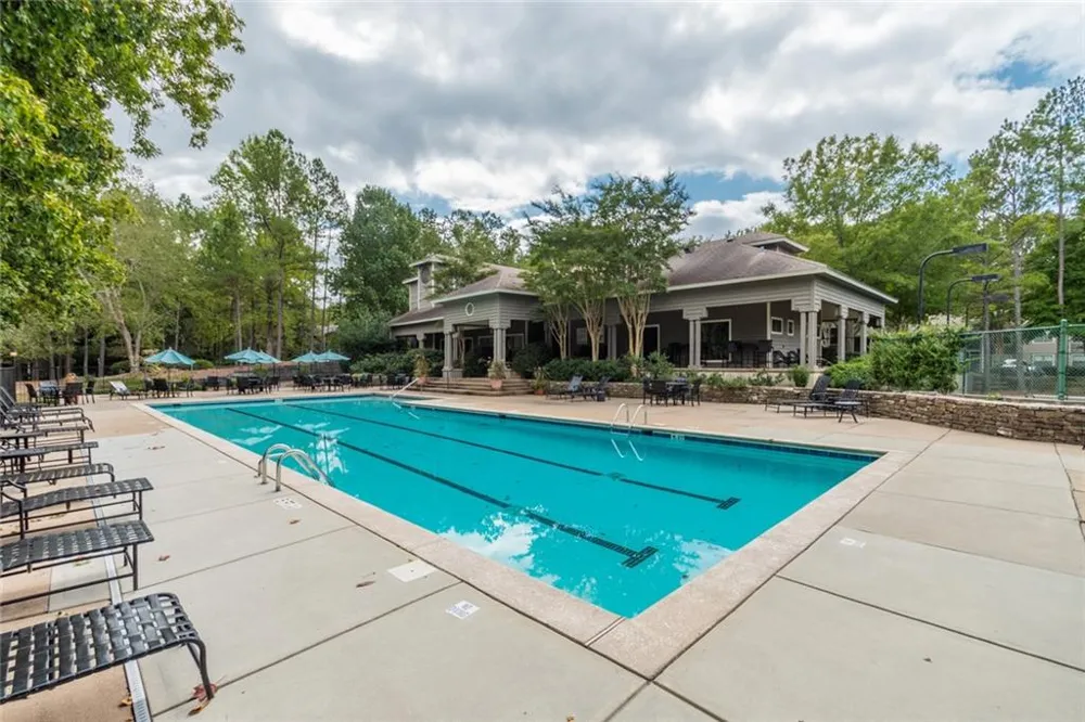 8085 Adair Lane #303 Sandy Springs, GA 30350