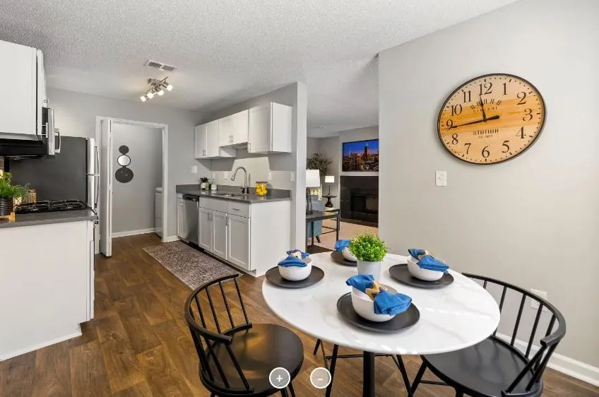 8085 Adair Lane #303 Sandy Springs, GA 30350