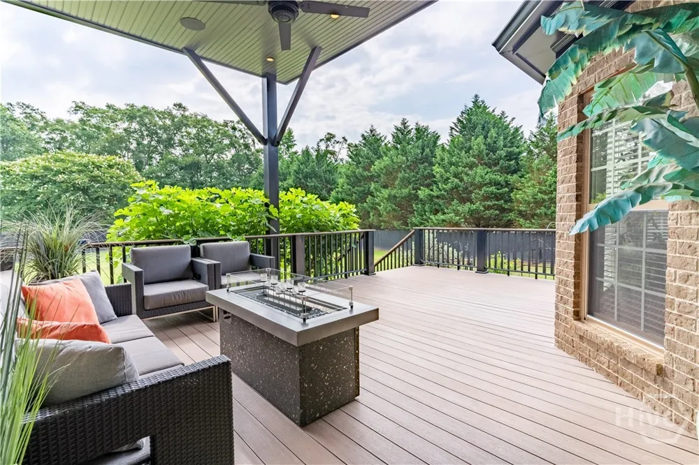 1070 Saint Albans Path Watkinsville, GA 30677