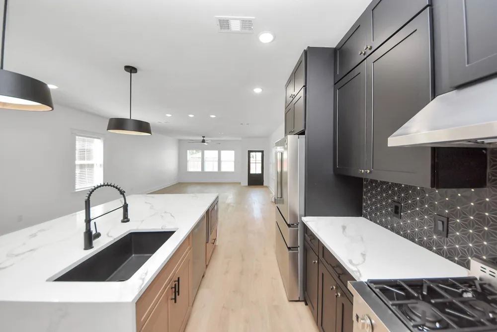 334 E 31st Street Houston, TX 77018