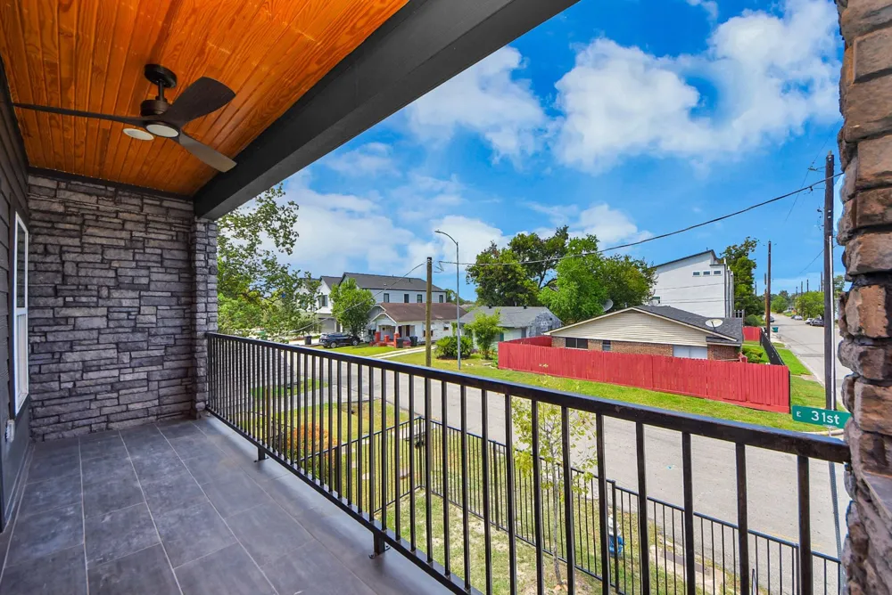 334 E 31st Street Houston, TX 77018