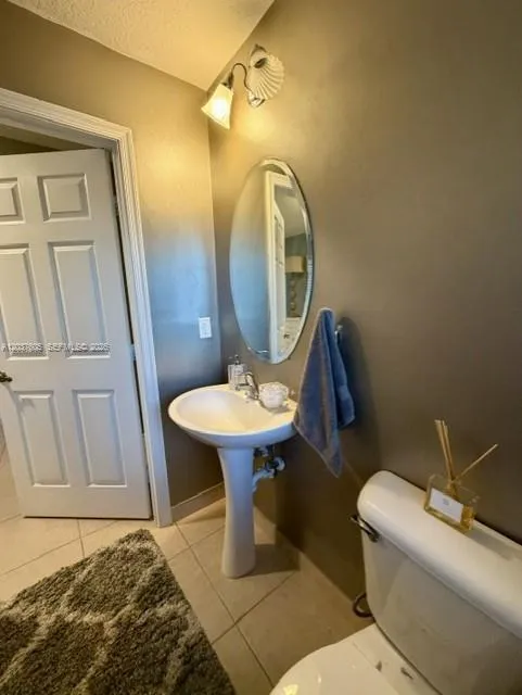 8968 Lancaster St Tamarac, FL 33321