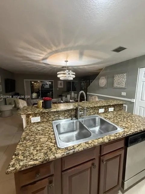 8968 Lancaster St Tamarac, FL 33321