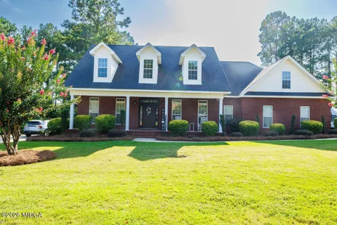 304 Victoria Circle