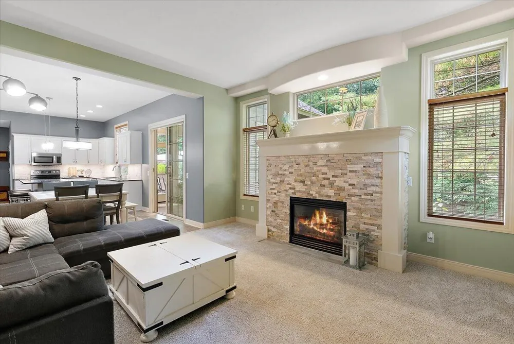 2931 Brookwind Drive Holland, MI 49424