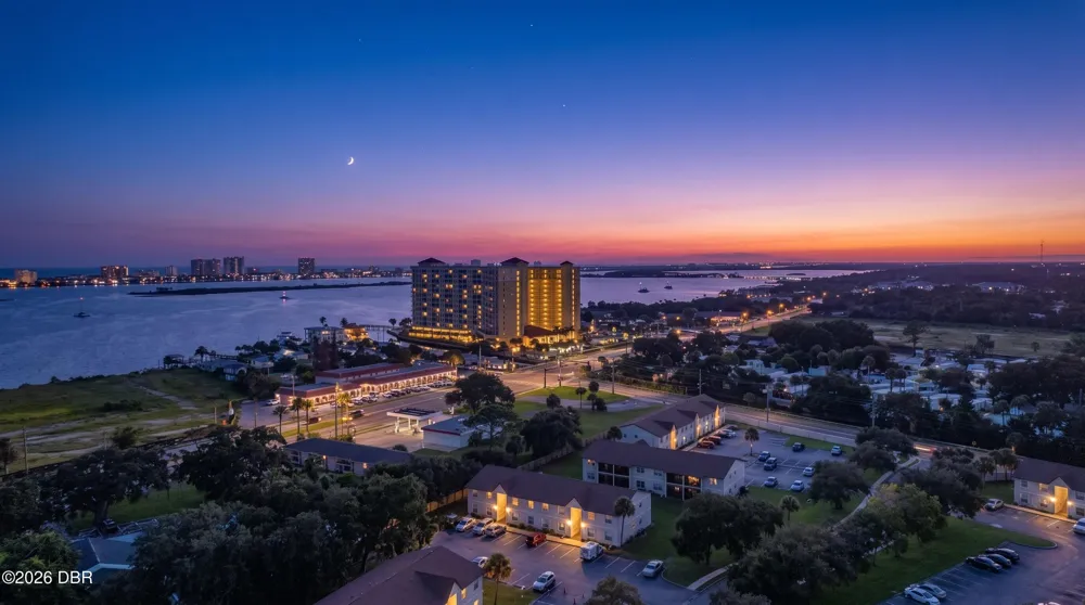 406 Banana Cay Drive #D South Daytona, FL 32119