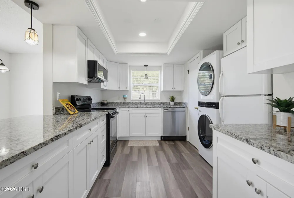 406 Banana Cay Drive #D South Daytona, FL 32119