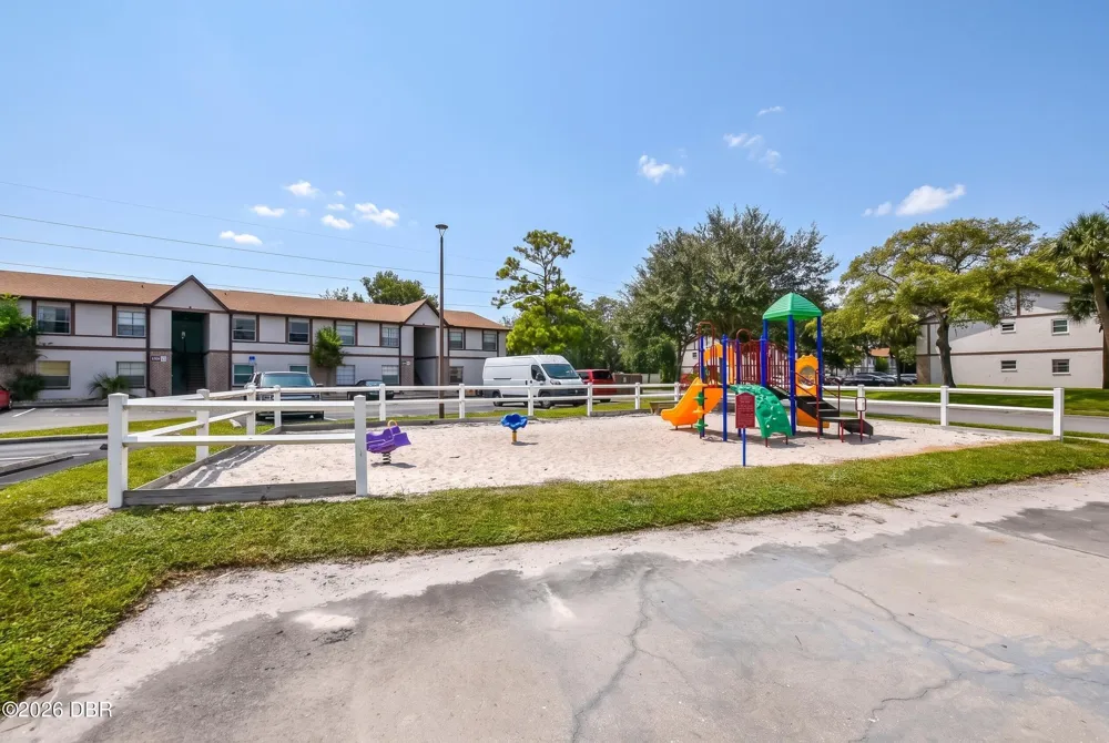 406 Banana Cay Drive #D South Daytona, FL 32119