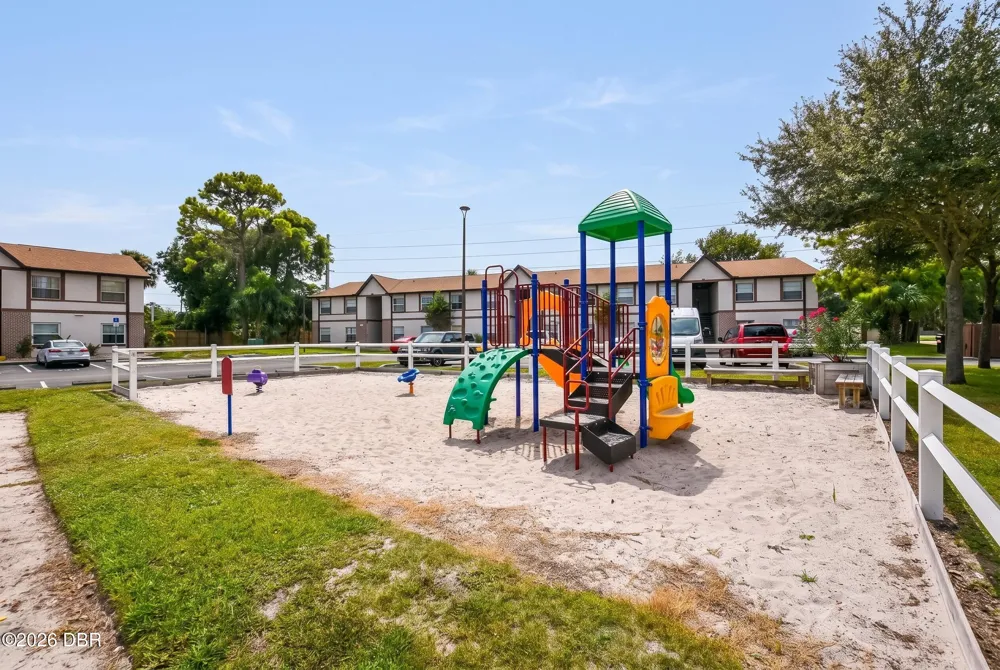 406 Banana Cay Drive #D South Daytona, FL 32119