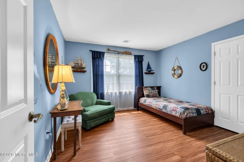 41 Walter Avenue Eatontown, NJ 07724