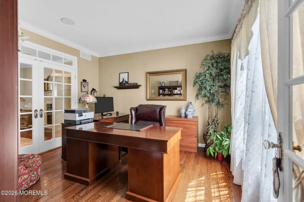 41 Walter Avenue Eatontown, NJ 07724