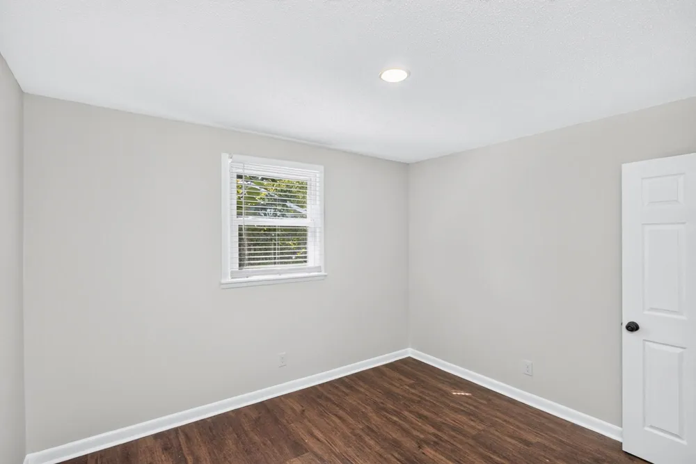 2057 Lake Rd Greenbrier, TN 37073
