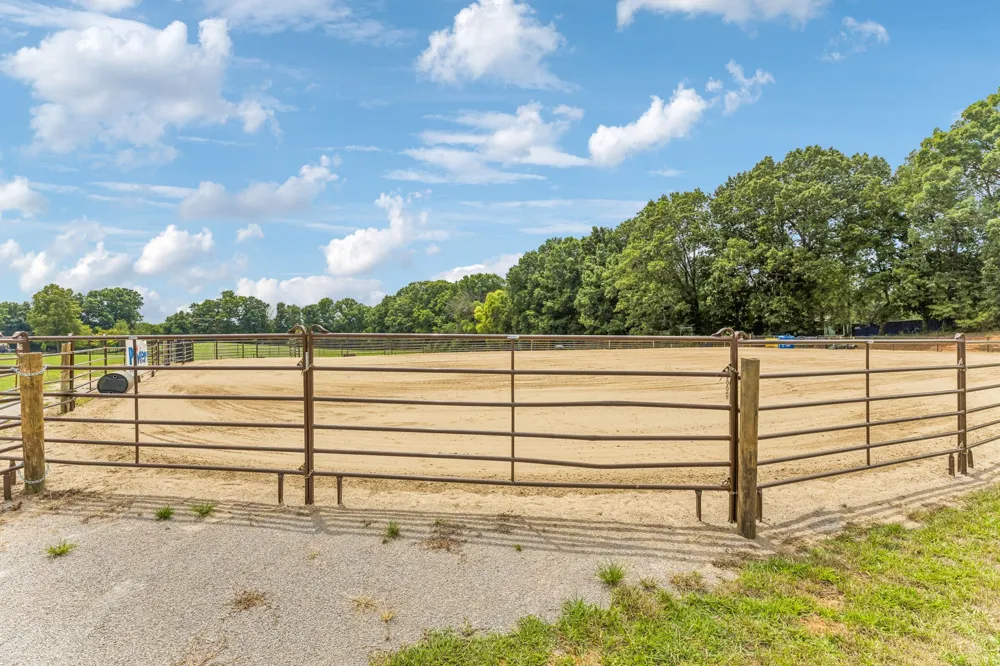 5247 Flat Creek Rd Spring Hill, TN 37174
