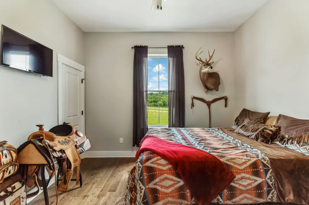 5247 Flat Creek Rd Spring Hill, TN 37174