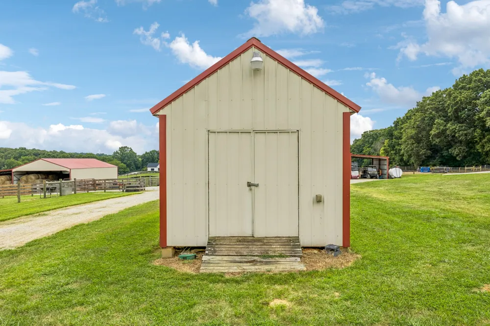 5247 Flat Creek Rd Spring Hill, TN 37174