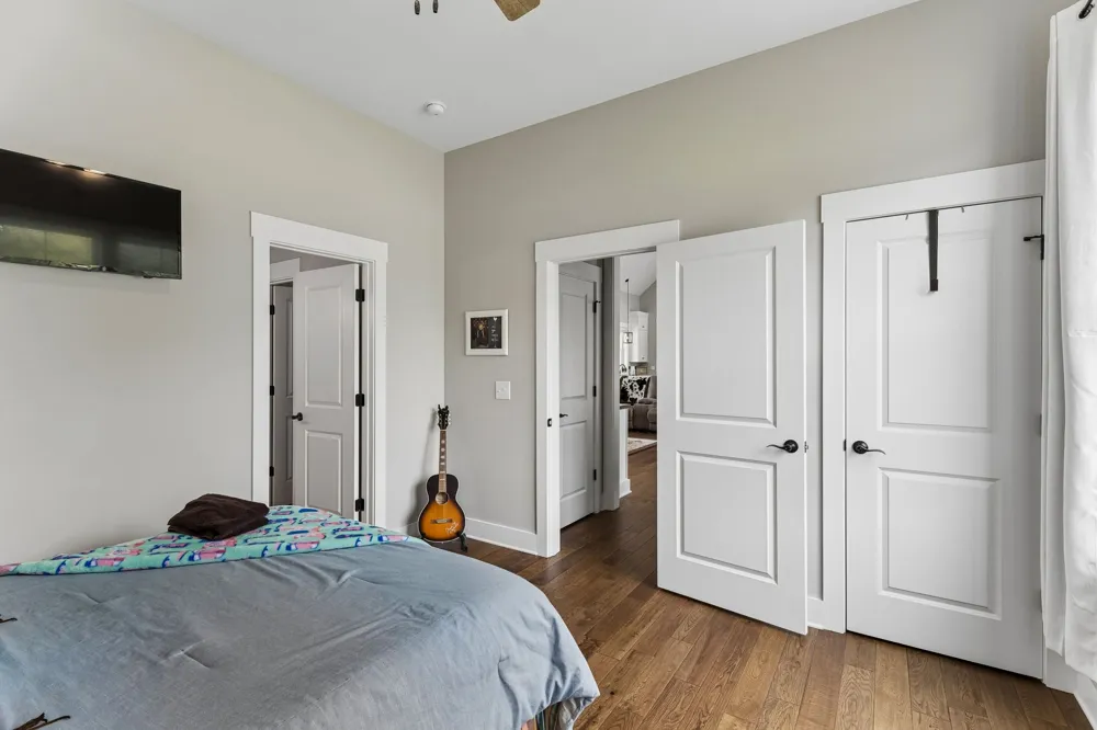 5247 Flat Creek Rd Spring Hill, TN 37174
