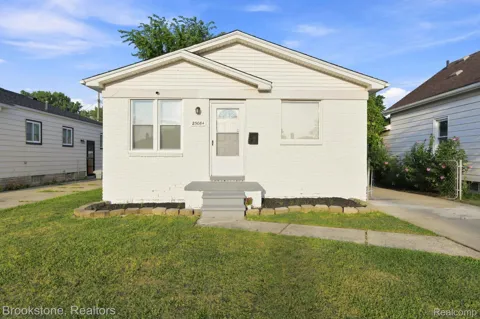 23084 Lambrecht Avenue
