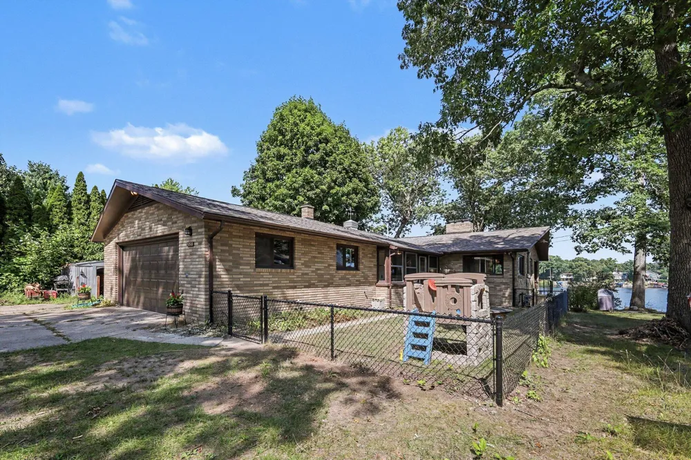 8540 S Vista Drive Brooks Township, MI 49337
