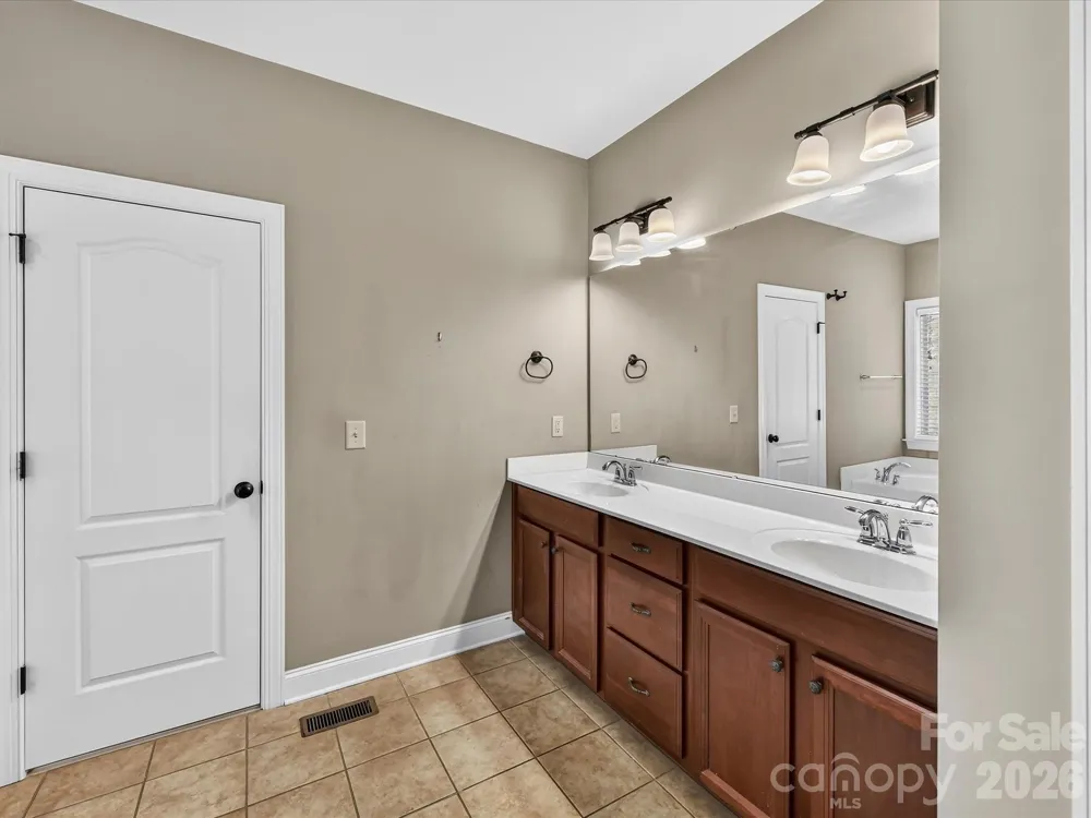 11203 Warfield Avenue Huntersville, NC 28078