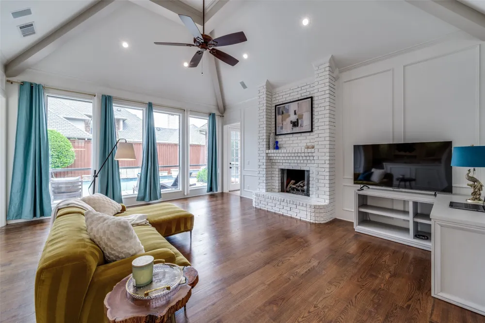 4605 Adrian Way Plano, TX 75024