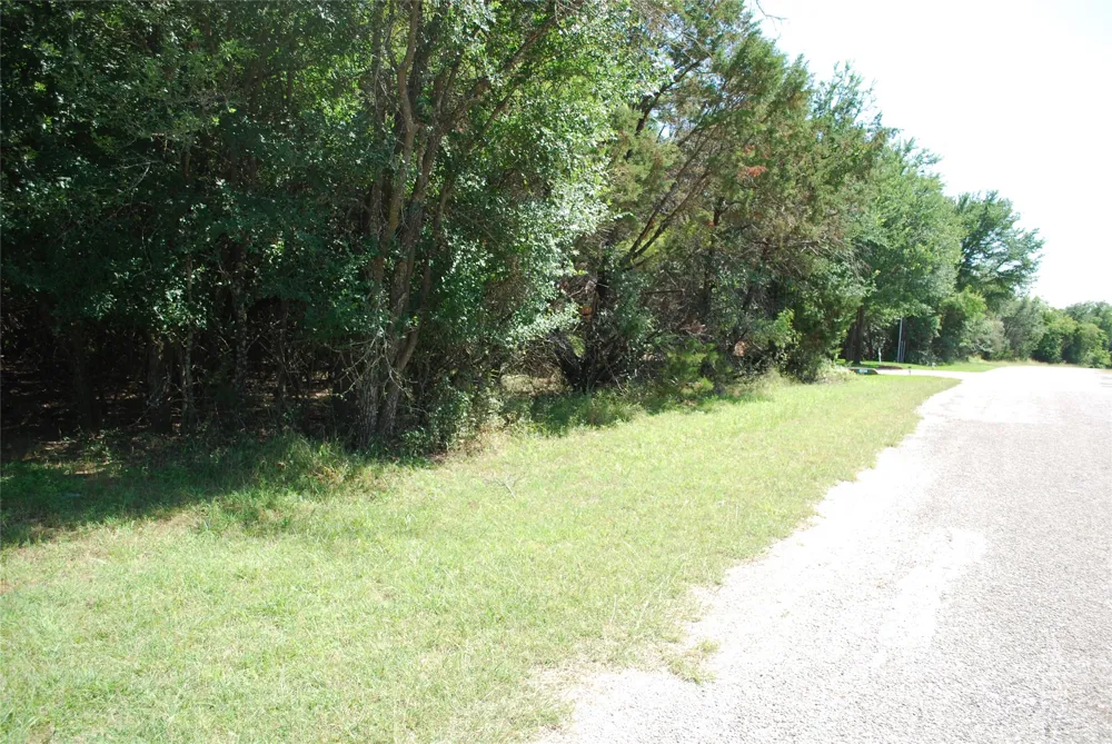 35033 Oak Wood Drive Whitney, TX 76692