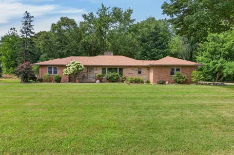 3712 S Pipestone Road