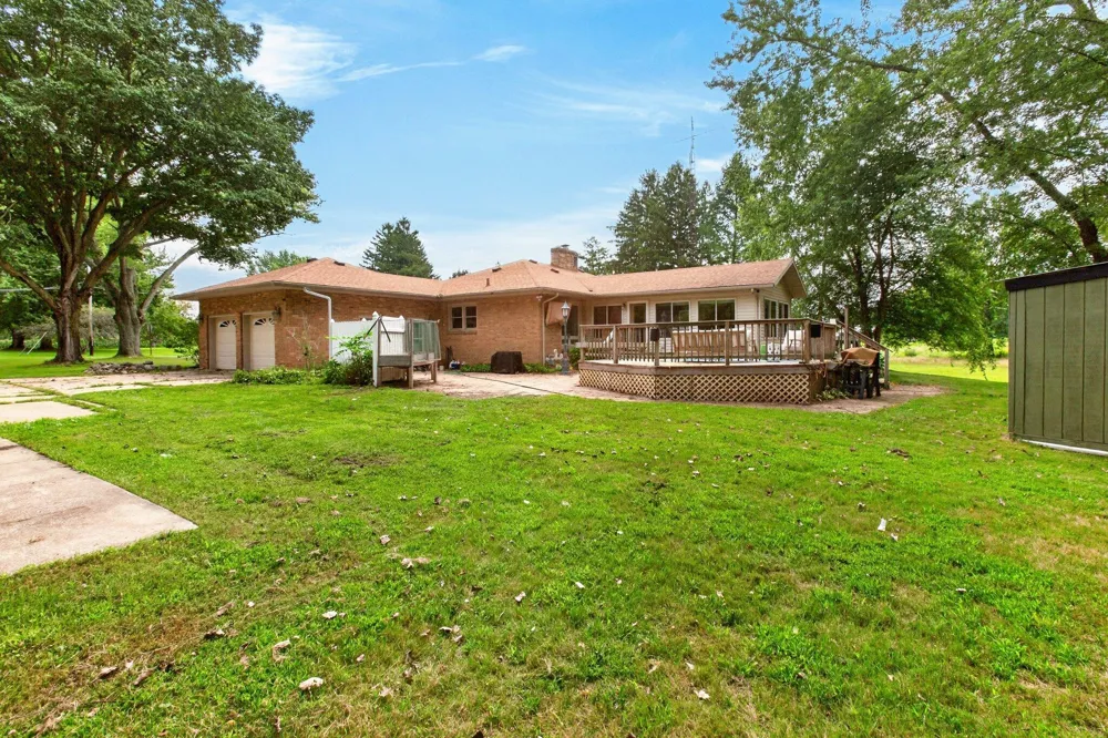 3712 S Pipestone Road Sodus, MI 49126