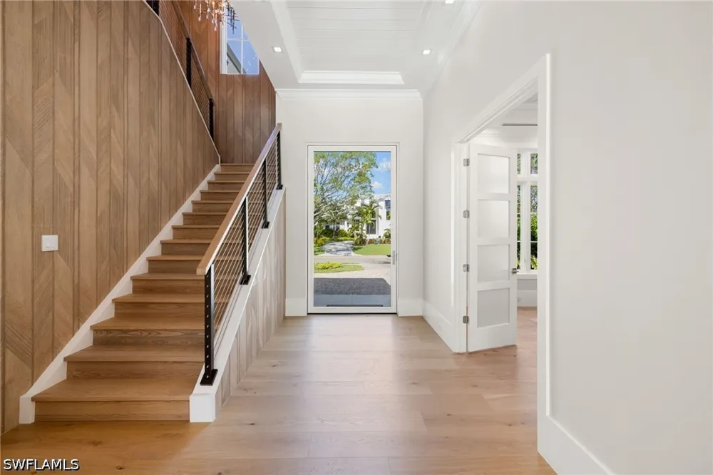 Crayton Road Naples, FL 34103