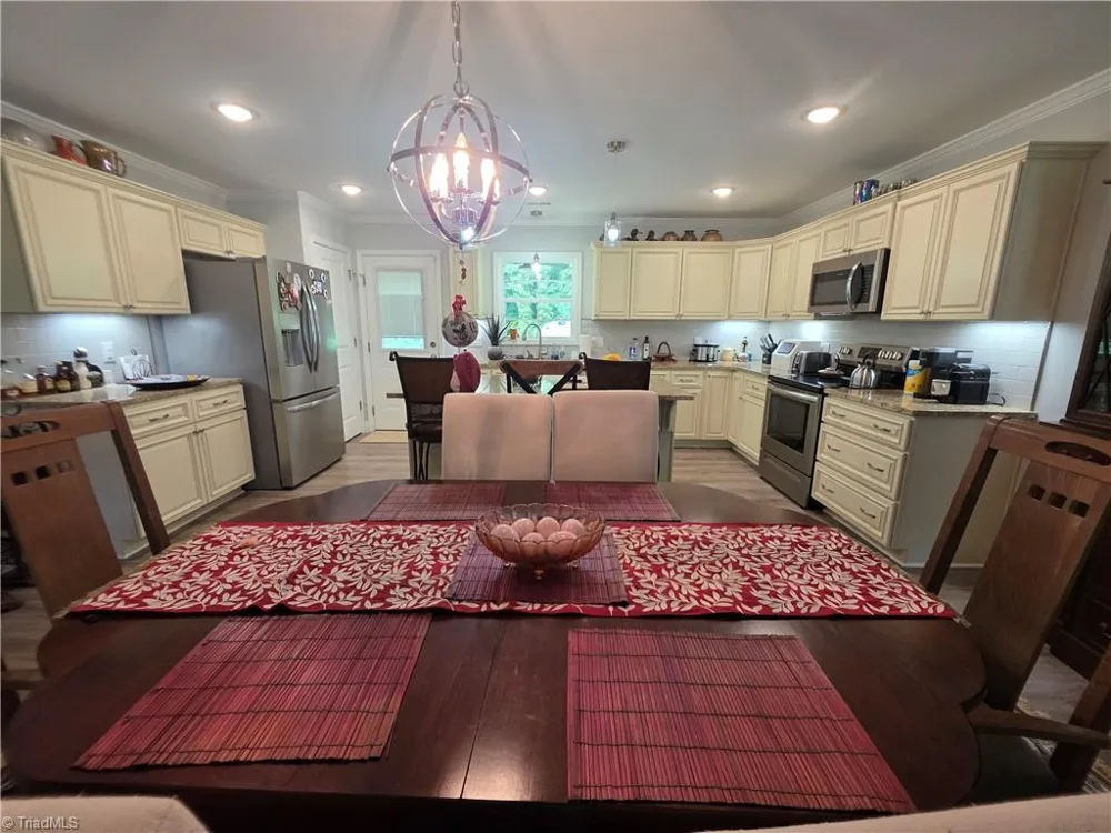 343 Parks Meadows Drive Lexington, NC 27292