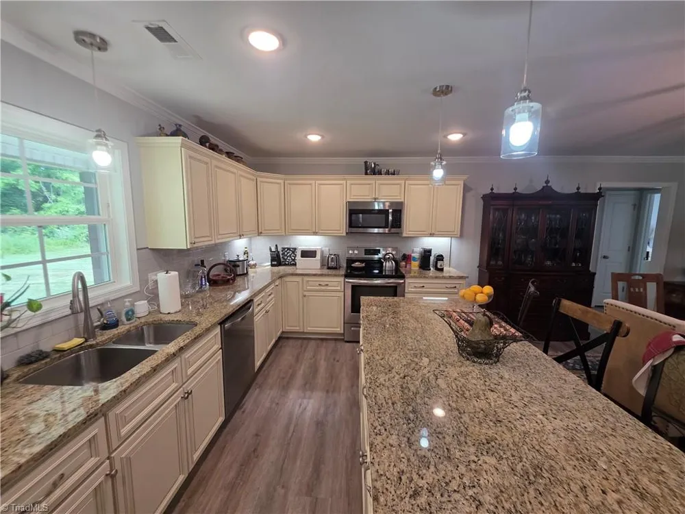 343 Parks Meadows Drive Lexington, NC 27292