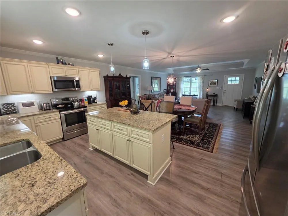 343 Parks Meadows Drive Lexington, NC 27292