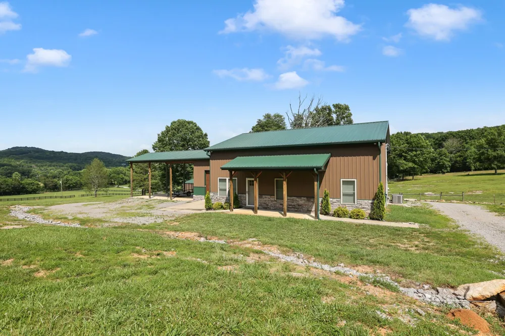 3735 Holmes Gap Rd Watertown, TN 37184